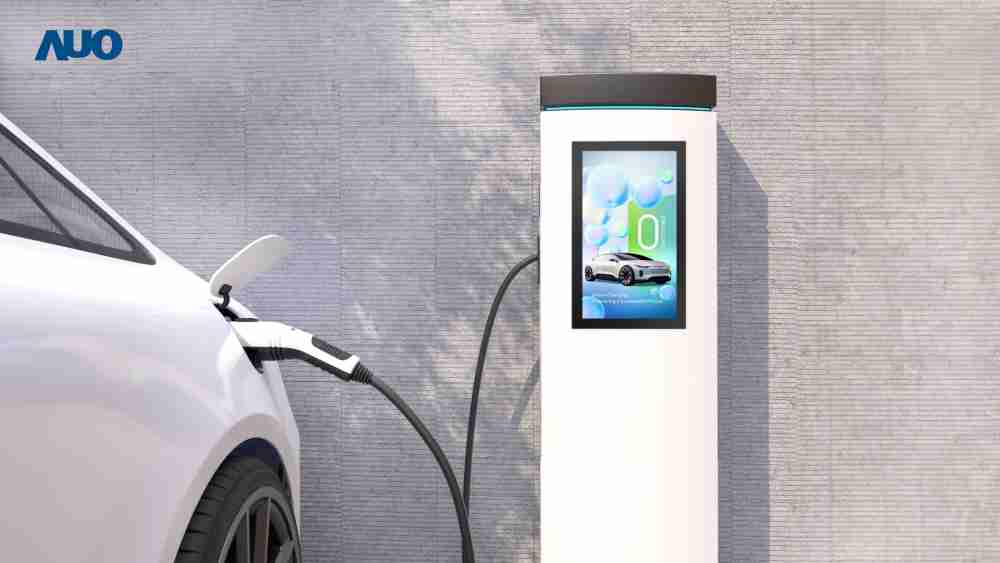 友達〝EVSE車用充電樁解決方案〞專為電動汽車充電樁設計，，，，具有高亮度、、、克服戶外艱難環境的耐溫、、、耐紫外線等特性，，，並搭載散熱性及擴充性強的高效能工業電腦，，可實現人機互動訴求，，，，如資訊顯示、、支付等應用